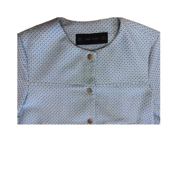 Zara Retro Soft Cropped Blazer in Light Blue and Cream with a Geometric Pattern - Picture 5 of 7